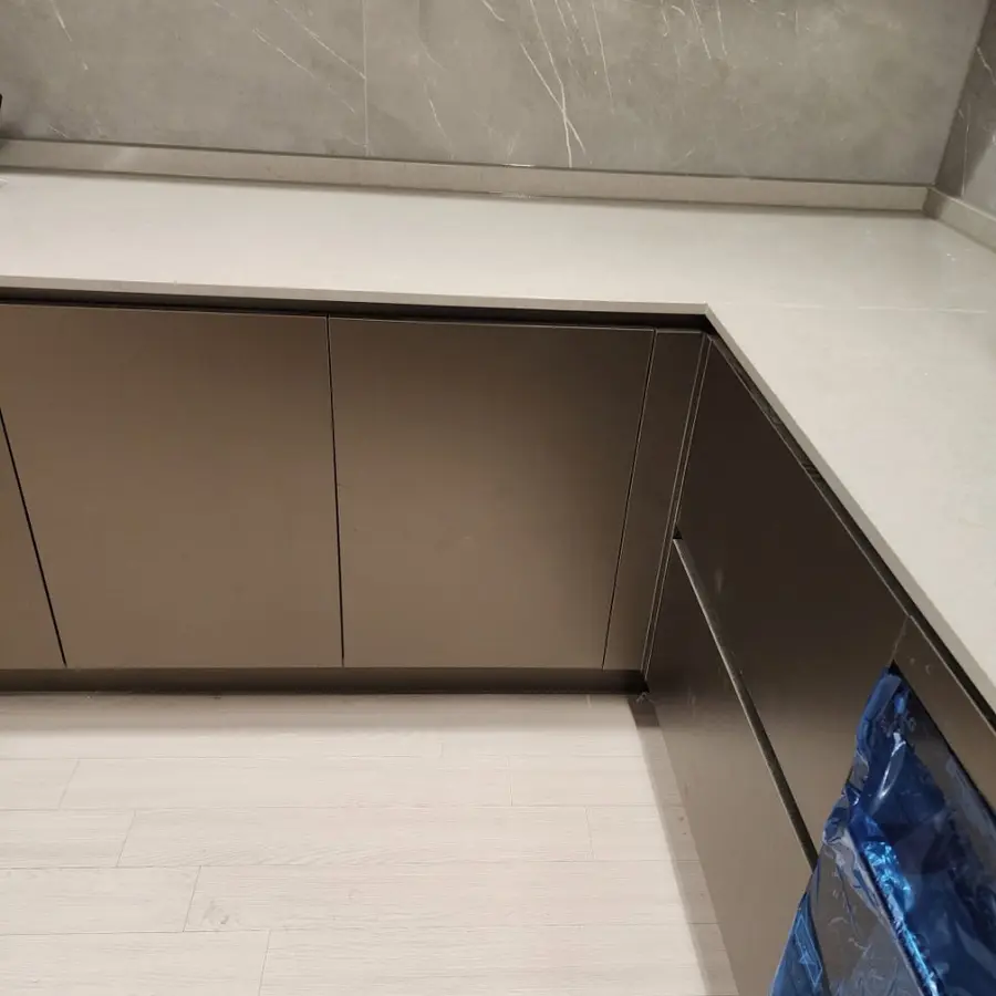 신형 로보락s8 직배수버전 하부장 고덕신도시 시공 사진 3